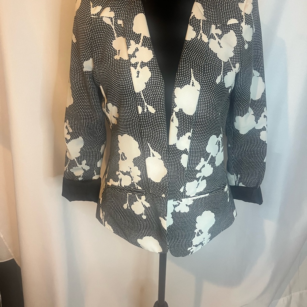 Attention Black and White Floral Blazer